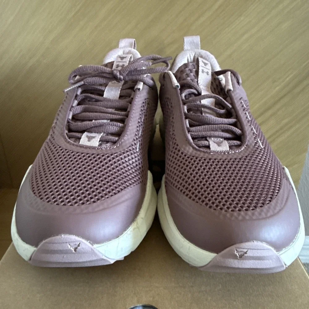 Under Armour‎ Women's Project Rock Blood Sweat Respect 5, Maroon Pink, Size 9.5